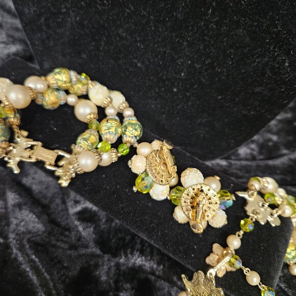 Vintage Vendome green & cream beaded Necklace, Bracelet, Clip-ons - Picture 2 of 5